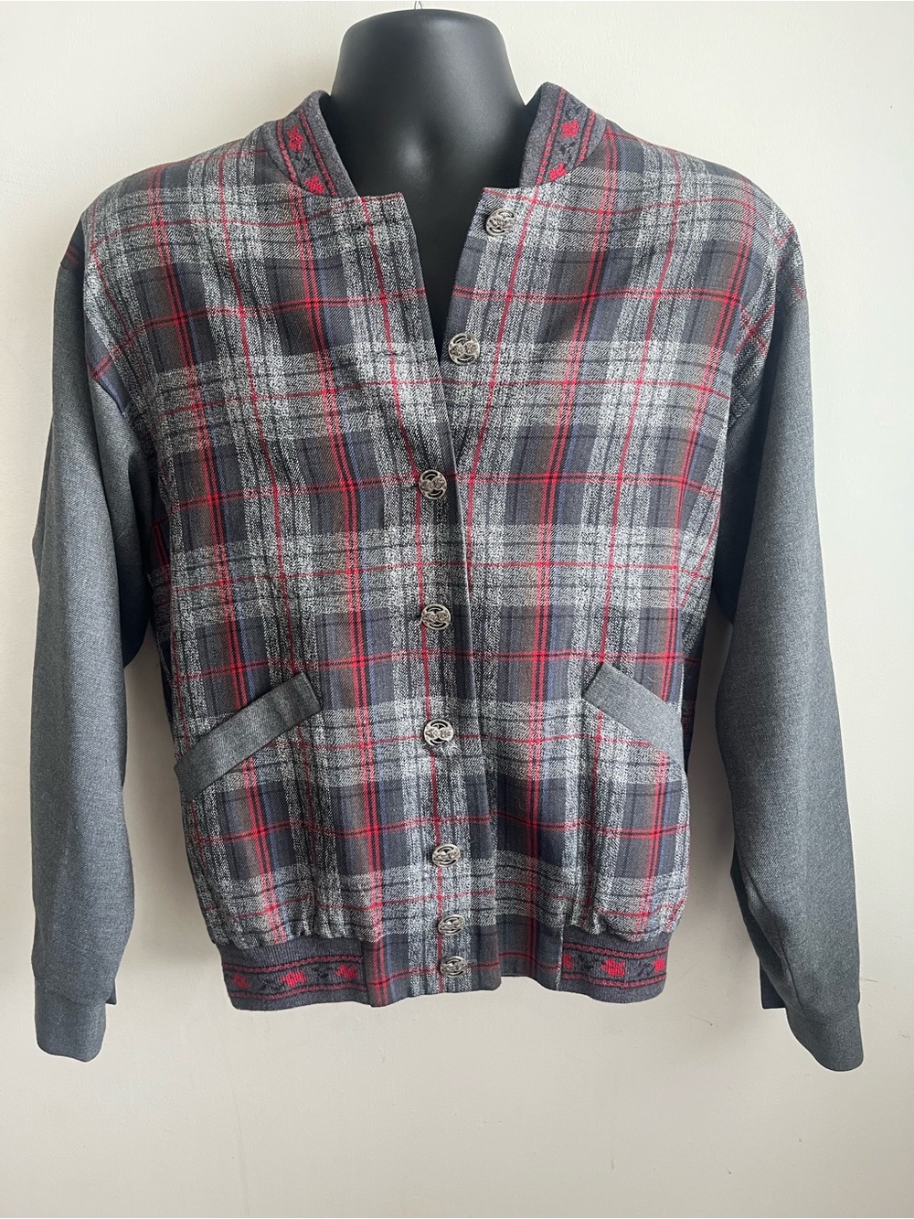 Vtg Lana Lee Women’s Gray & Red Plaid Button-Front Jacket Sz 10